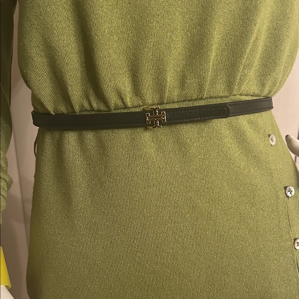 Lovers + Friends Green Asymmetrical Dress!  We don’t do regular!! - Picture 8 of 12